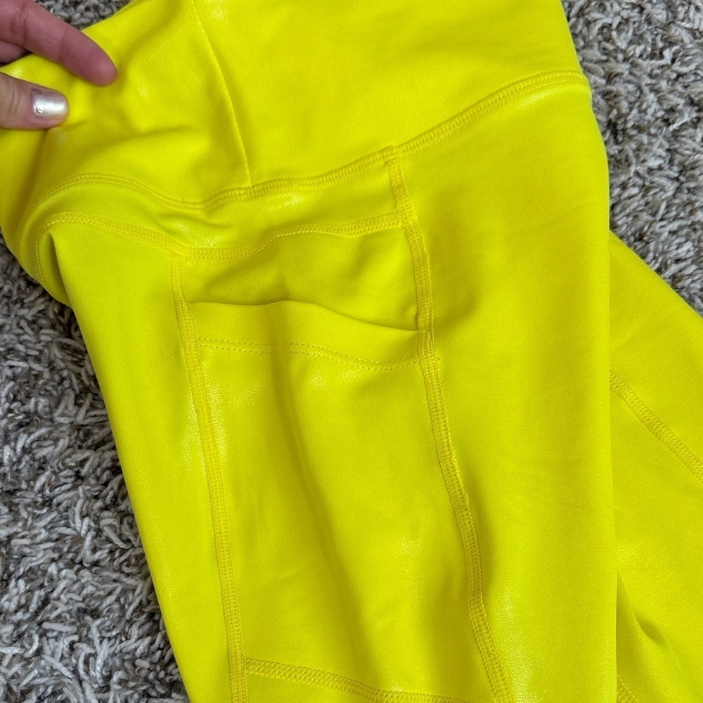 Zyia Active Leggings with Pockets Metallic Bright Yellow size 2 - Picture 7 of 14